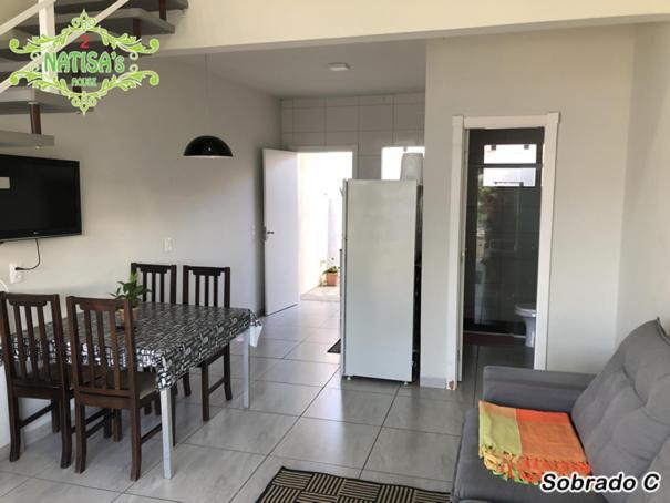 Villa Sobrados Aconchegante Com Piscina "Natisashouse" Bombinhas Exterior foto